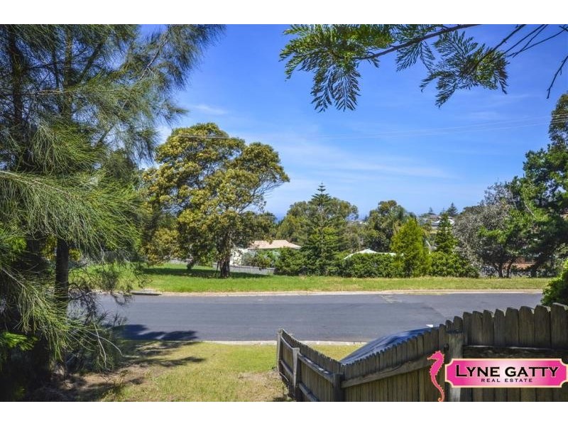 41 Salmon  Street, Tuross Head NSW 2537
