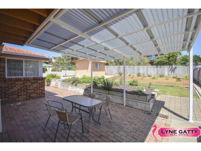 3 Surf Street, Tuross Head NSW 2537