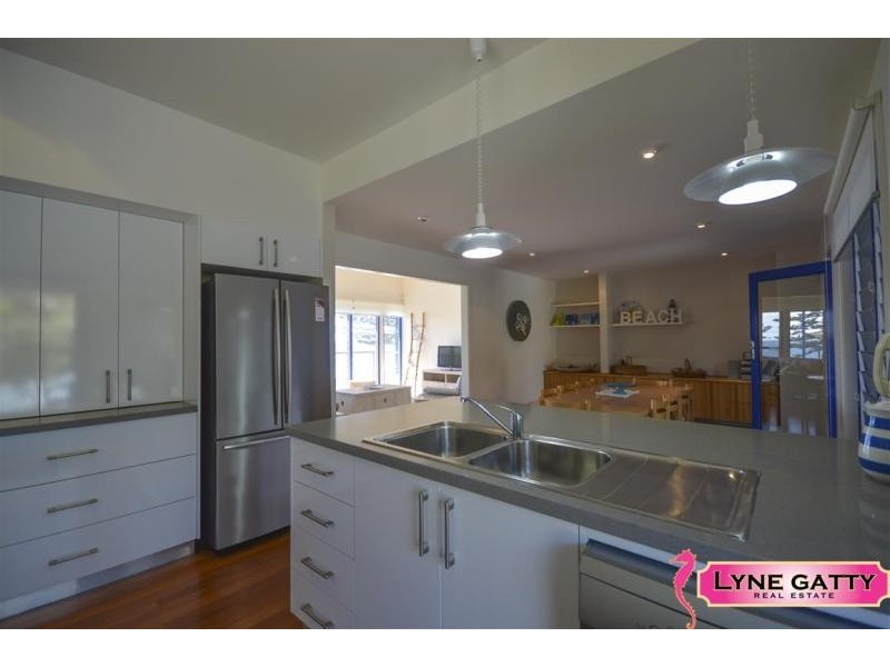 37 Tuross Boulevard, Tuross Head NSW 2537