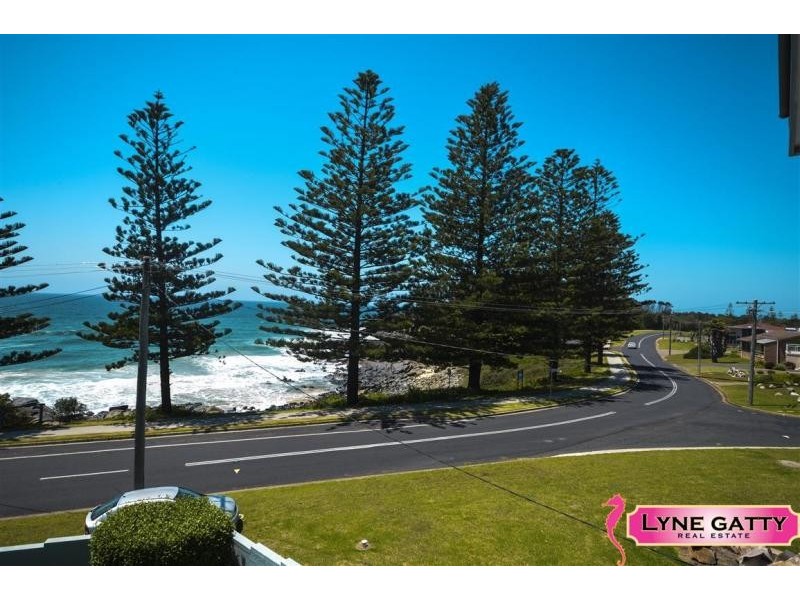 37 Tuross Boulevard, Tuross Head NSW 2537