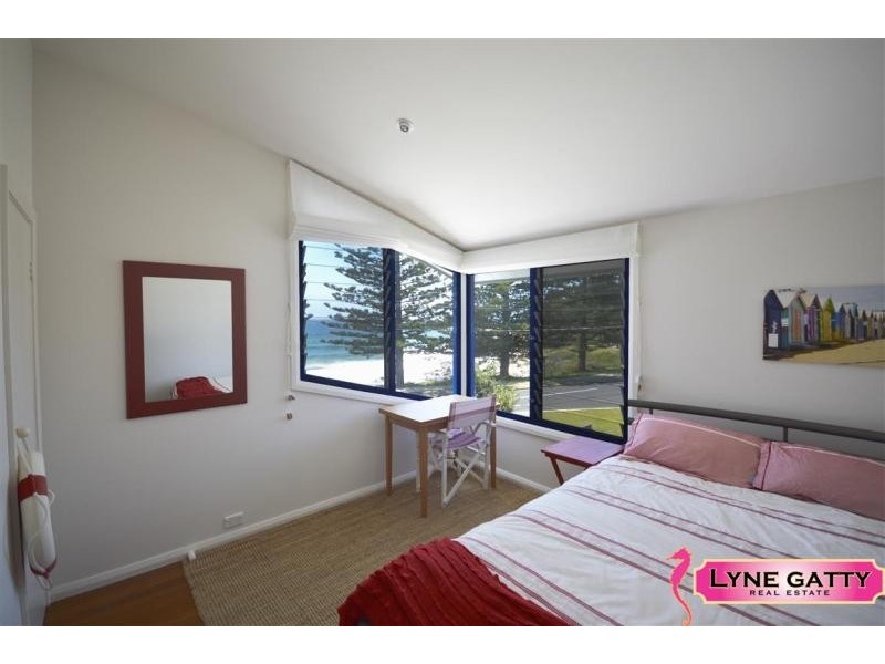 37 Tuross Boulevard, Tuross Head NSW 2537