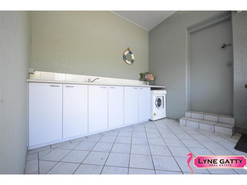 37 Tuross Boulevard, Tuross Head NSW 2537