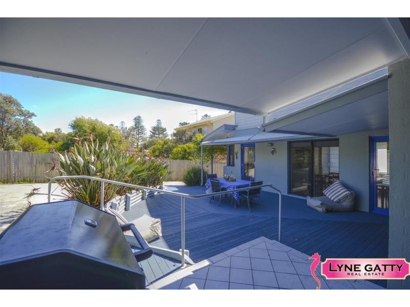 37 Tuross Boulevard, Tuross Head NSW 2537