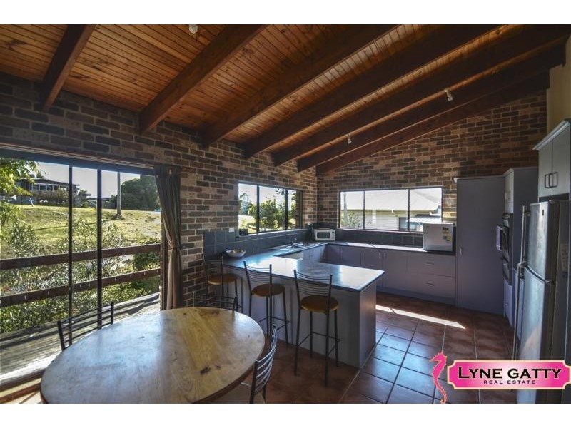 41 Hawkins  Road, Tuross Head NSW 2537