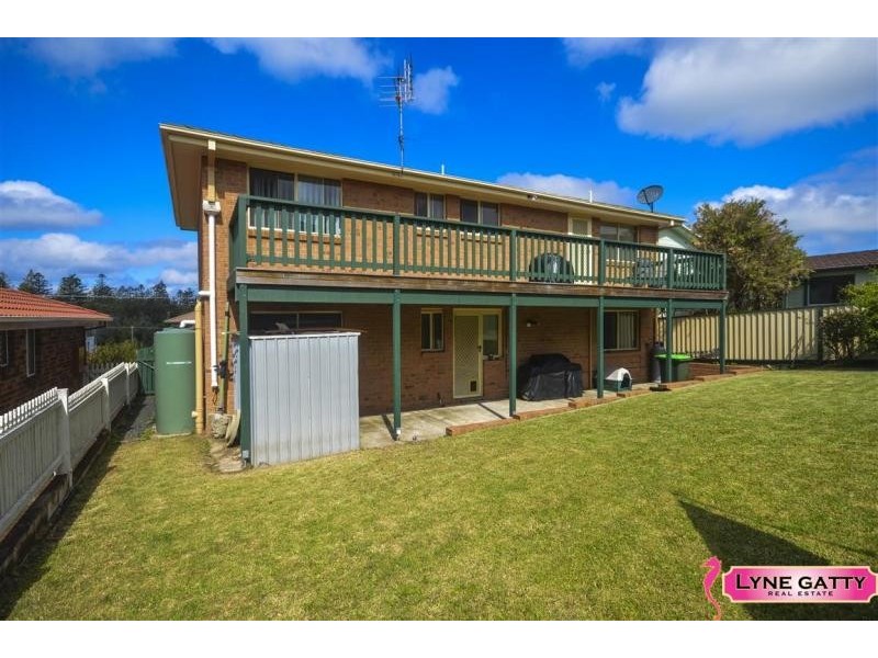 5 Surf  Street, Tuross Head NSW 2537