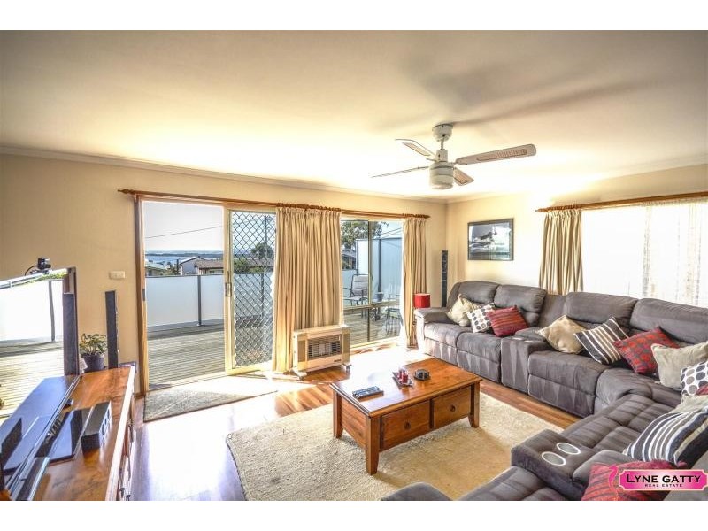 45 Coogee  Street, Tuross Head NSW 2537