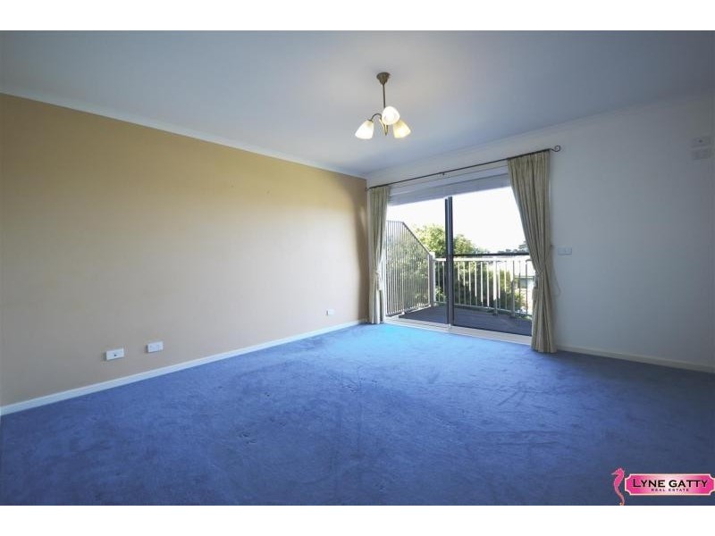 6 Coral  Crescent, Tuross Head NSW 2537