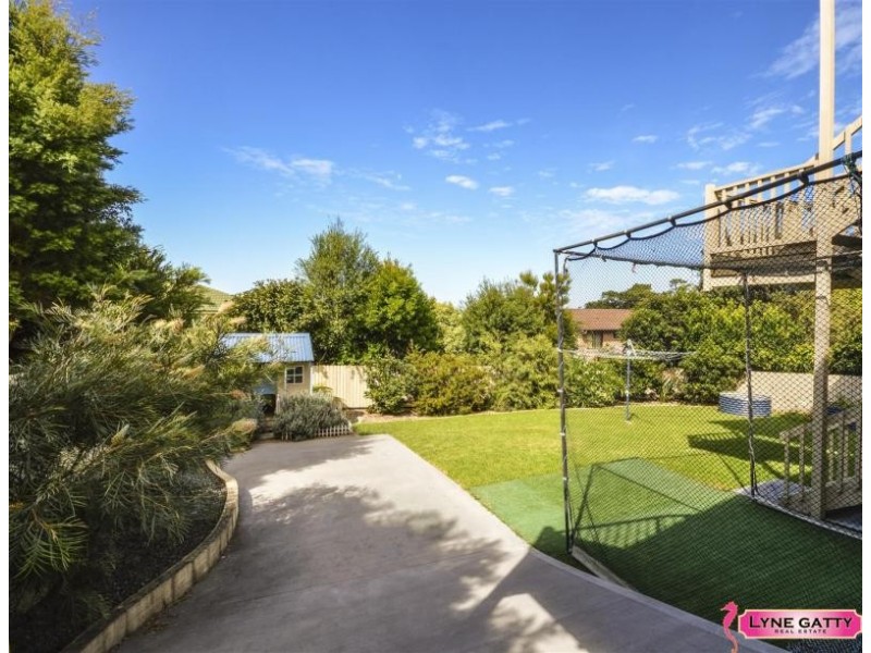 6 Coral  Crescent, Tuross Head NSW 2537