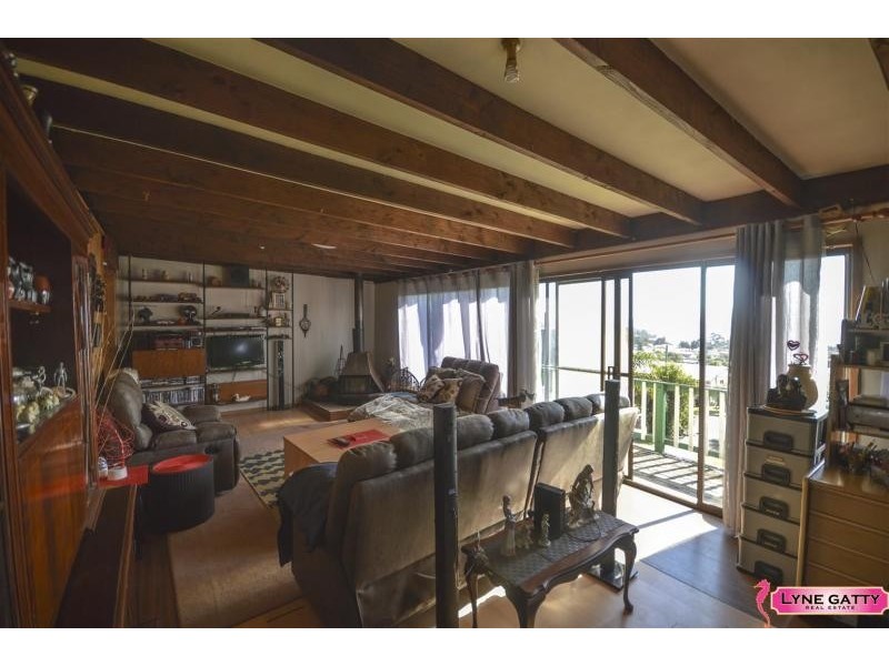 15 Coila Avenue, Tuross Head NSW 2537