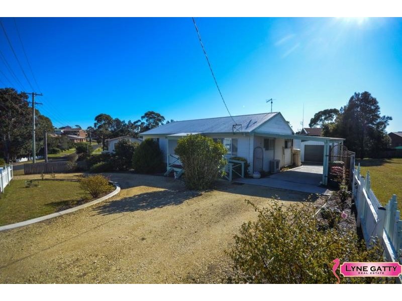 18 Meakin Street, Tuross Head NSW 2537
