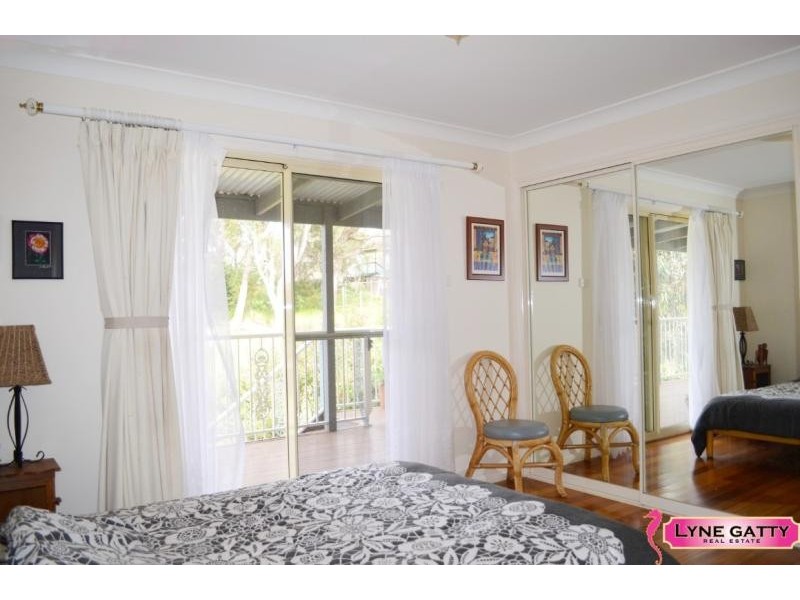 73 Bondi Street, Tuross Head NSW 2537