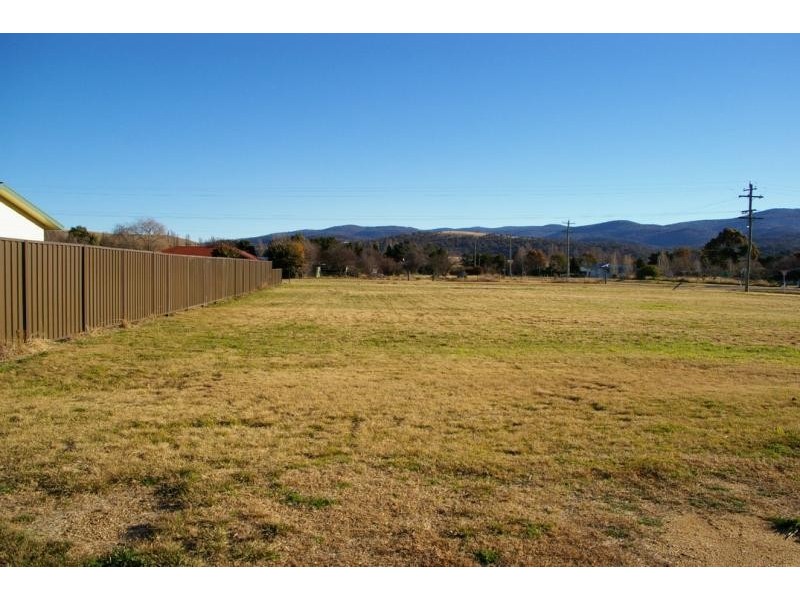 18 Walker Street, Bredbo NSW 2626