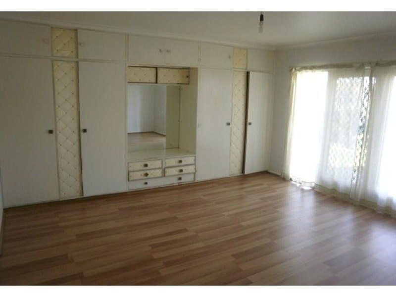 42b Kinkora Place QUEANBEYAN 2620, Queanbeyan NSW 2620
