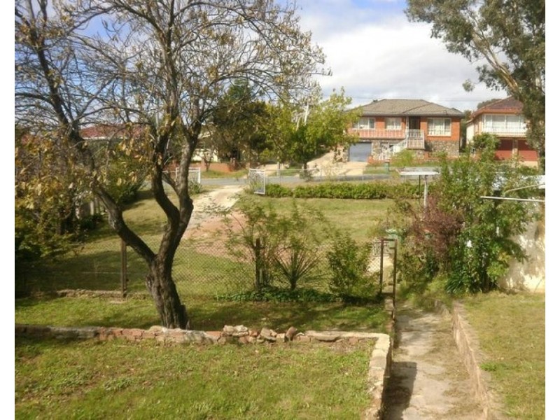 42b Kinkora Place QUEANBEYAN 2620, Queanbeyan NSW 2620
