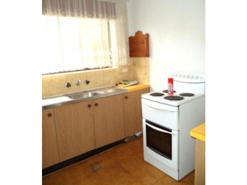 15/3 Mowatt Street, Queanbeyan NSW 2620