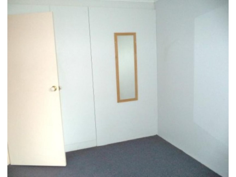 15/3 Mowatt Street, Queanbeyan NSW 2620