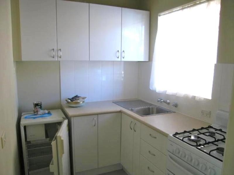 1/2 Donald Road, Queanbeyan NSW 2620
