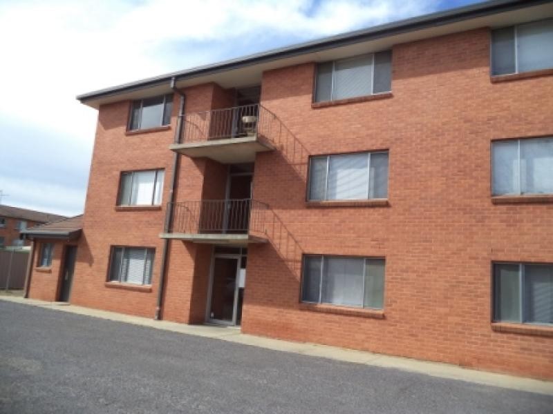 12/22 Lowe Street, Queanbeyan NSW 2620