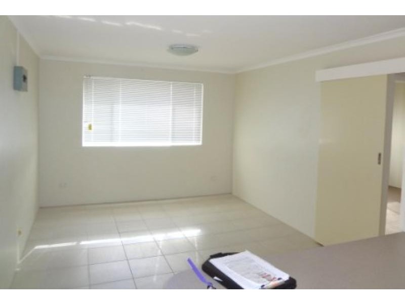 12/22 Lowe Street, Queanbeyan NSW 2620