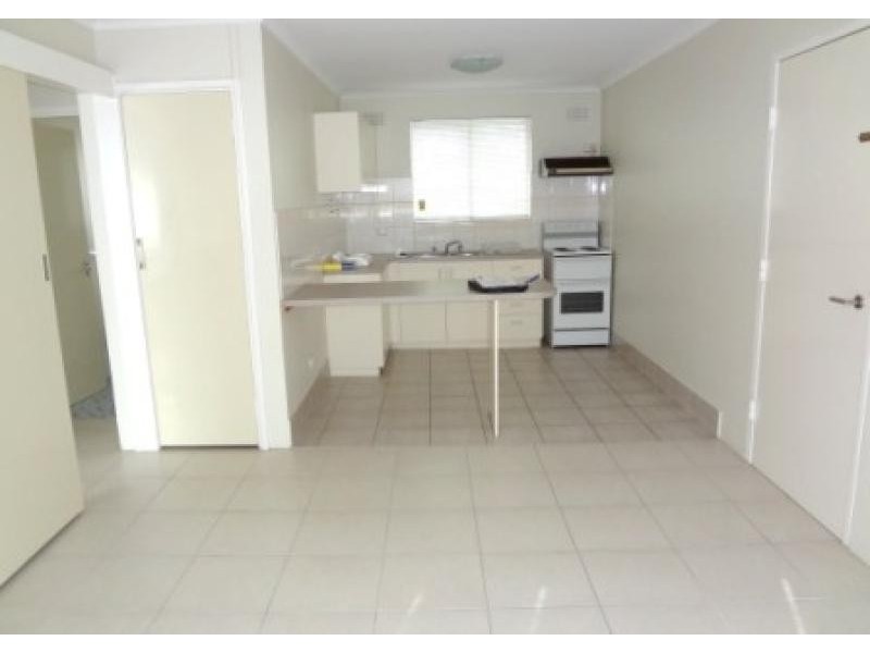 12/22 Lowe Street, Queanbeyan NSW 2620