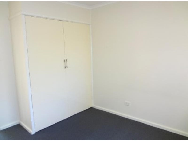 18/22 Lowe Street, Queanbeyan NSW 2620