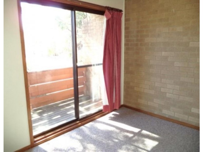 15/124 De Burgh Street, Lyneham ACT 2602