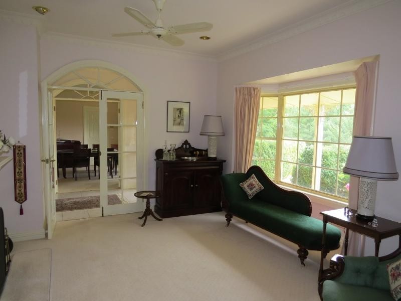 94 Weeroona  Drive, Wamboin NSW 2620