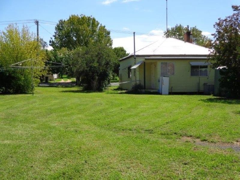 44 Booyamurra Street, Coolah NSW 2843