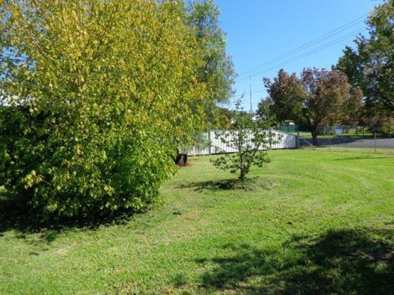 44 Booyamurra Street, Coolah NSW 2843