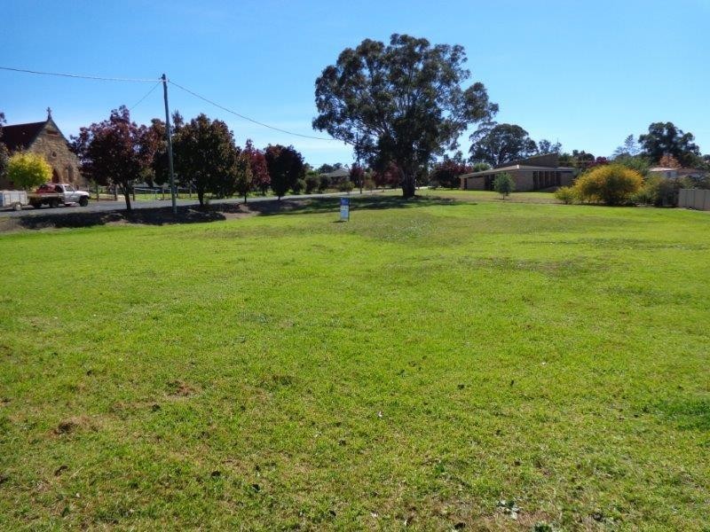 47-49 Charles Street, Coolah NSW 2843