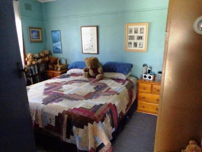 6 Irwin Street, Coolah NSW 2843