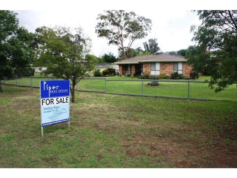 31-33 Binnaway Street, Coolah NSW 2843