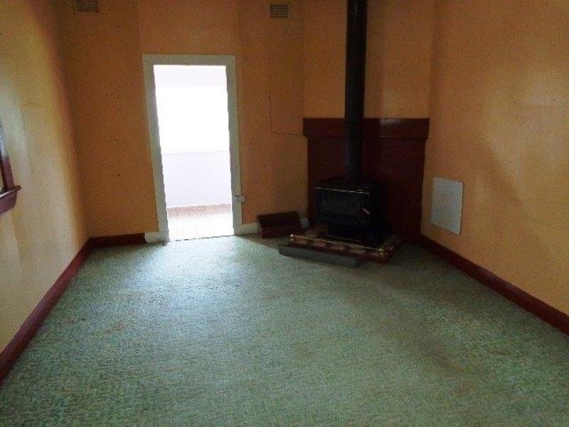 9 Oban Street, Coolah NSW 2843