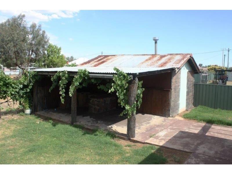 26 Bullinda Street, Binnaway NSW 2395