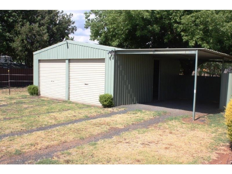 26 Bullinda Street, Binnaway NSW 2395