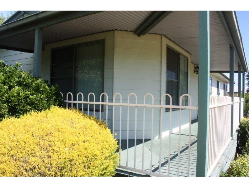 26 Bullinda Street, Binnaway NSW 2395