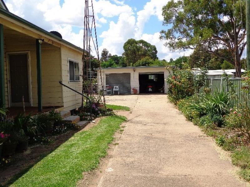 35 Booyamurra Street, Coolah NSW 2843
