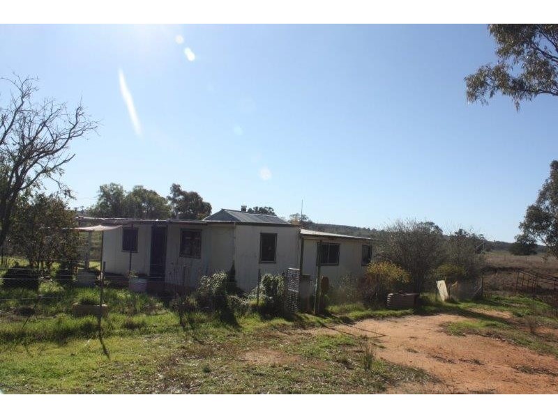 28 Bolton Creek Road, Coolah NSW 2843