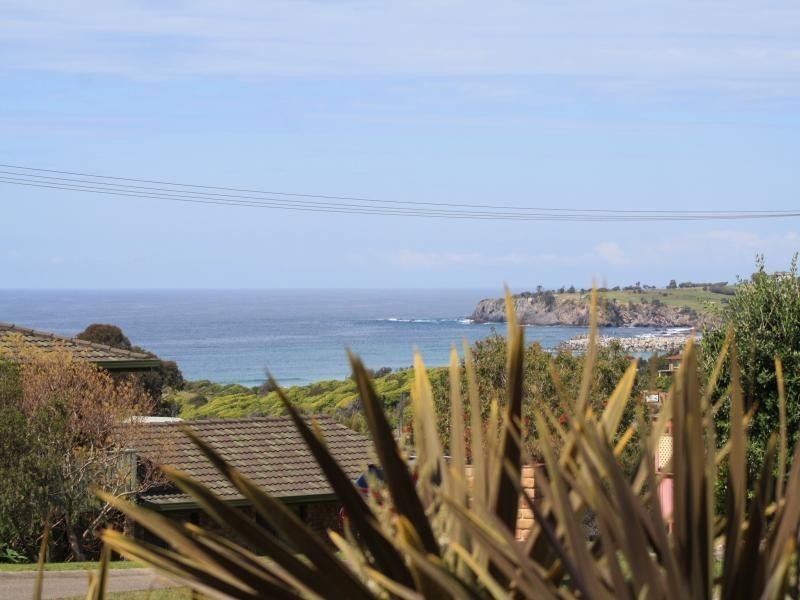 1 Dawn Parade KIANGA 2546, Kianga NSW 2546