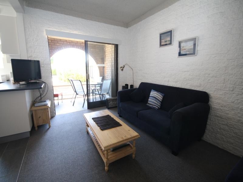 10/16 McMillan Road, Narooma NSW 2546