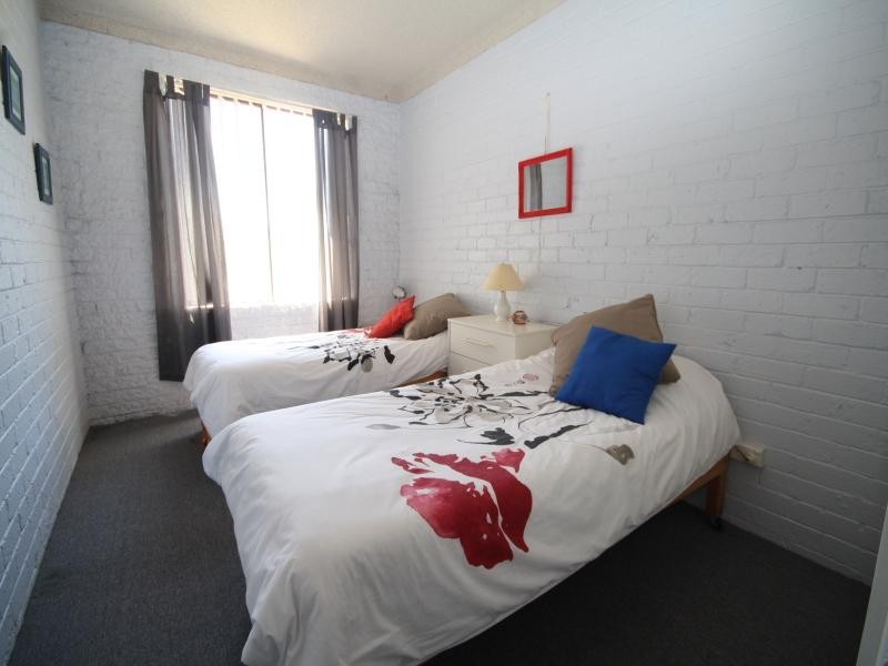 10/16 McMillan Road, Narooma NSW 2546