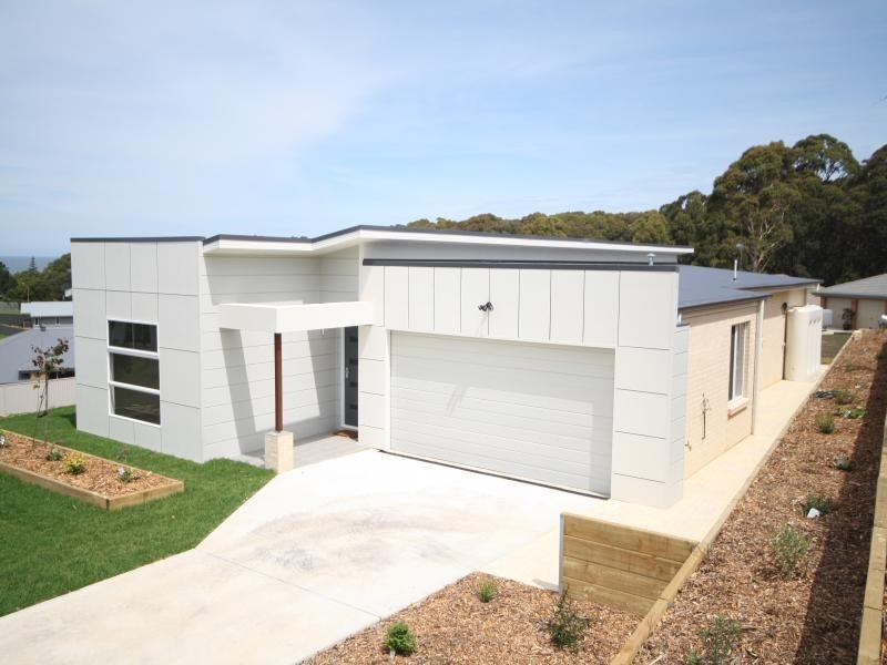 40 Yabbarra Drive, Dalmeny NSW 2546
