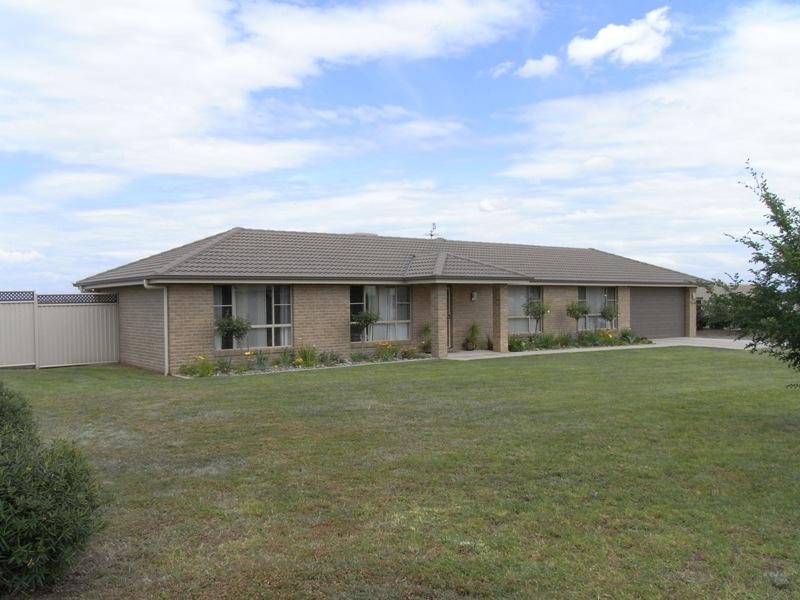 34 Palmer Drive KINGSWOOD 2340, Kingswood NSW 2340