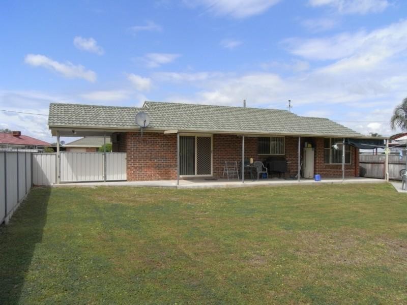 25 Southview  Street TAMWORTH 2340, Tamworth NSW 2340