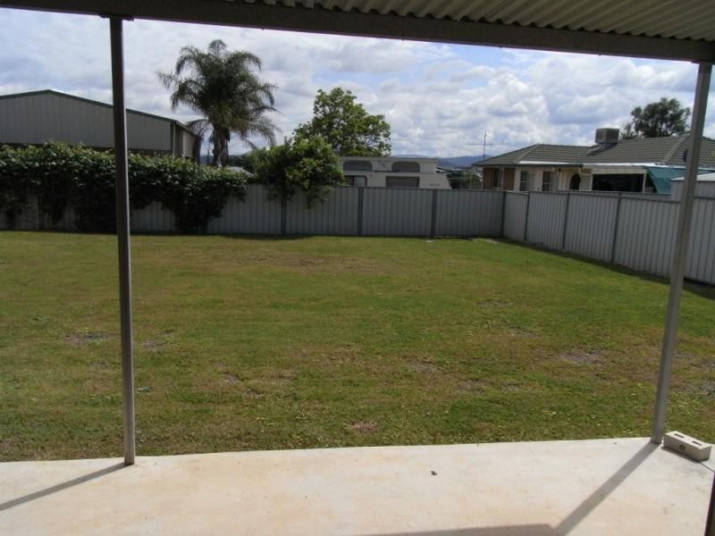 25 Southview  Street TAMWORTH 2340, Tamworth NSW 2340