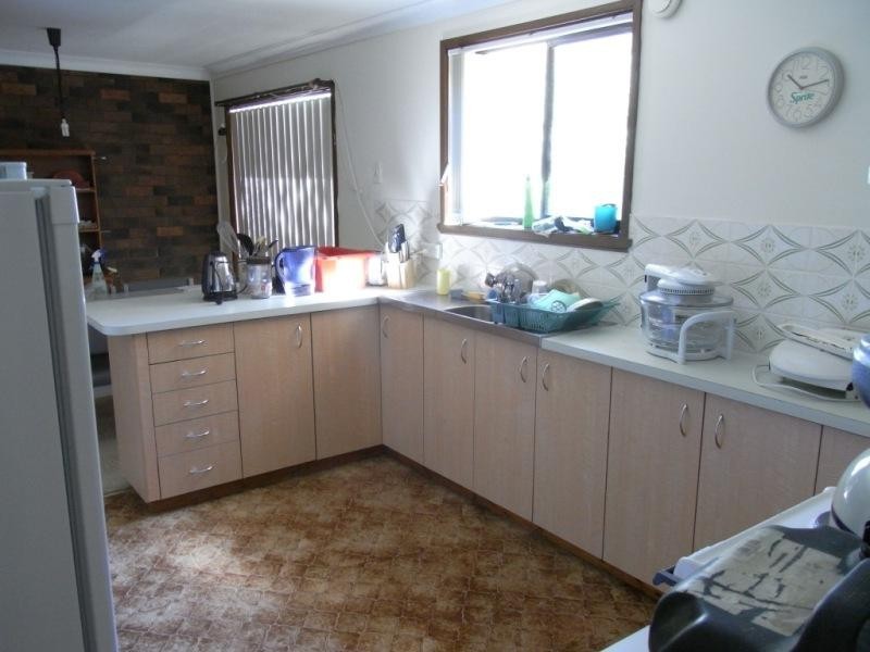 18 Jemmy Place TAMWORTH 2340, Tamworth NSW 2340