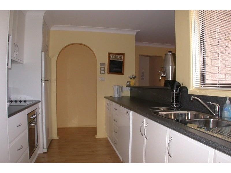 4 Kinarra Street TAMWORTH 2340, Tamworth NSW 2340