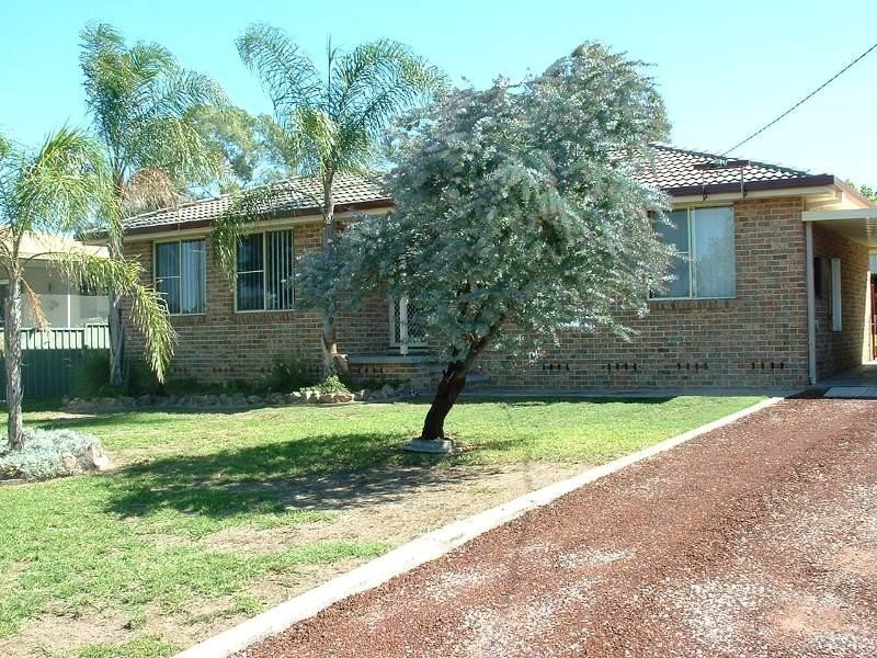 19 Willow Park Avenue KOOTINGAL 2352, Kootingal NSW 2352