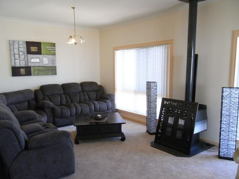 13 Parry Street TAMWORTH 2340, Tamworth NSW 2340