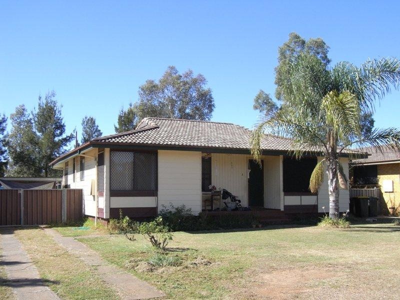 3 Quinn Street TAMWORTH 2340, Tamworth NSW 2340